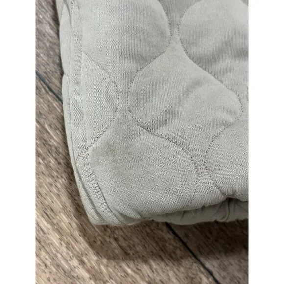 Lululemon Quilted Bomber Zip-Up Jacket Gray Size 8 Cotton-Blend Cropped Casual - Picture 7 of 11